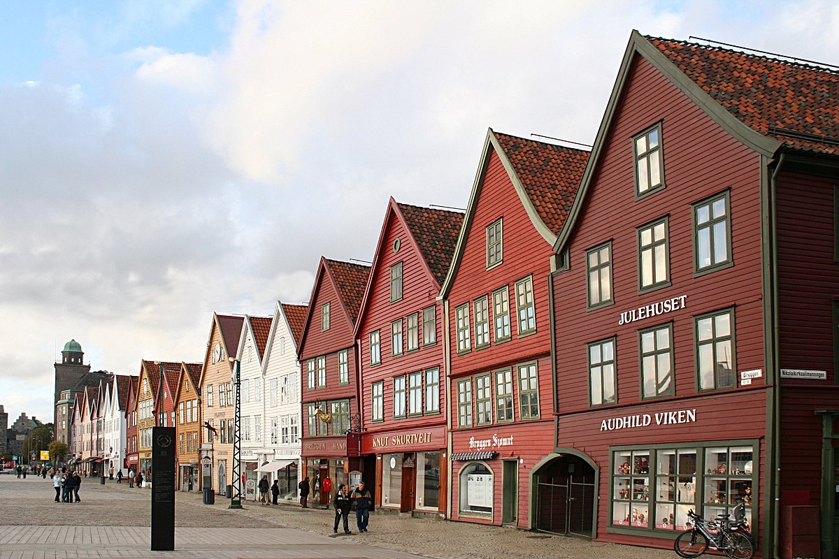Bryggen Bergen: Bergen’s Historic Harbor